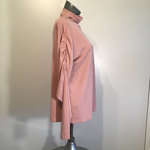 Gabby Isabella Turtleneck with Rouched Sleeves  Size XL - Picture 3 of 14